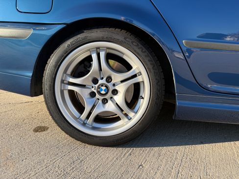 Used 2002 BMW 330i Sedan image 19