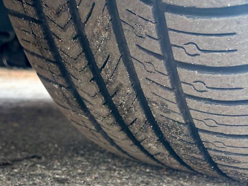 Used 2017 Volkswagen Golf Hatchback Sedan 4D image 6