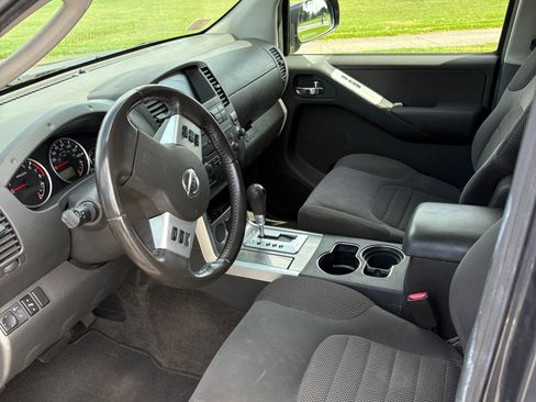 Used 2012 Nissan Pathfinder SV RWD image 8