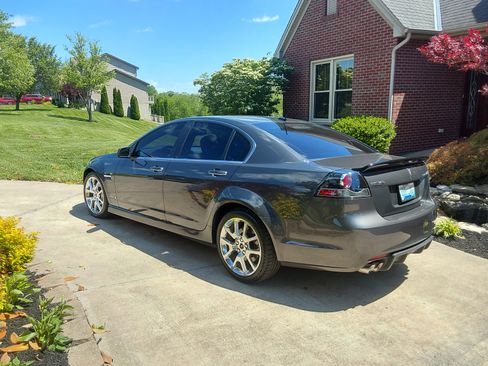 Used 2009 Pontiac G8 GXP image 8