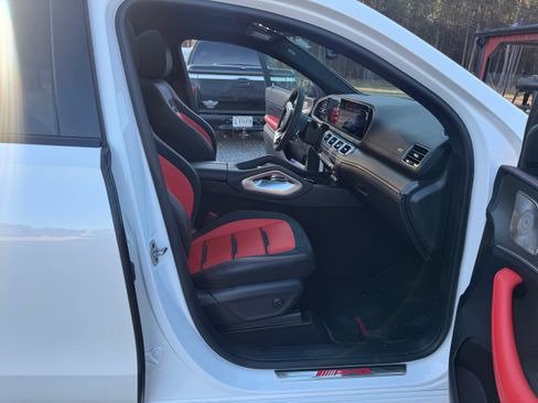 Used 2023 Mercedes-Benz GLE 53 AMG GLE 53 Sport Utility 4D image 6