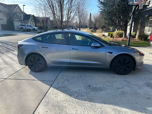 Used 2024 Tesla Model 3 Long Range image 5