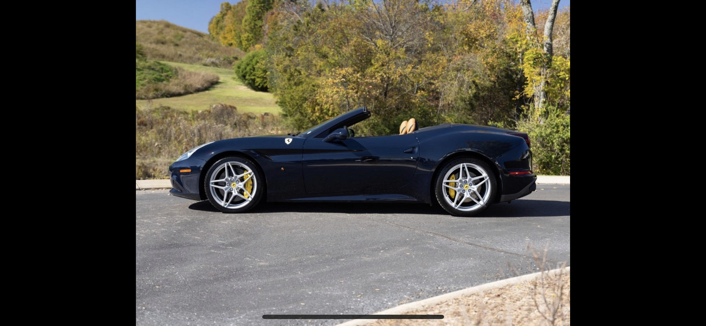 Used 2017 Ferrari California T RWD image 4