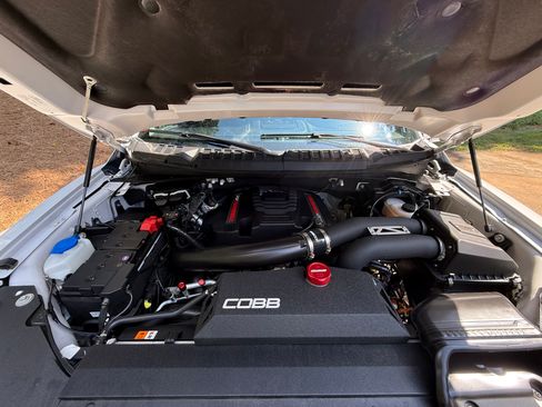 Used 2020 Ford F150 Raptor w/ Equipment Group 802A Luxury image 15