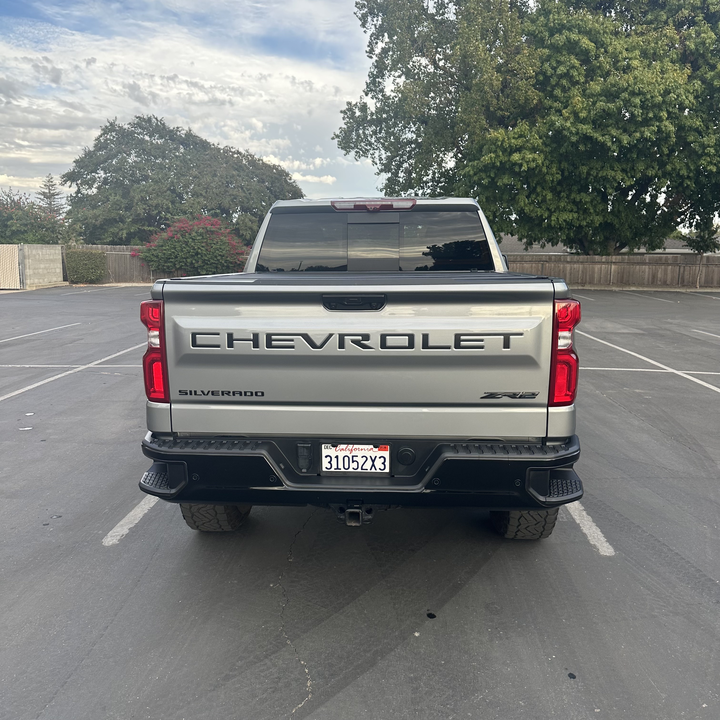 Used 2024 Chevrolet Silverado 1500 ZR2 w/ Technology Package AWD/4WD image 9