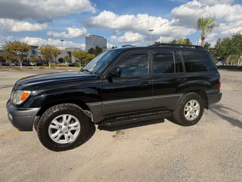 Used 2005 Lexus LX 470 4WD image 6