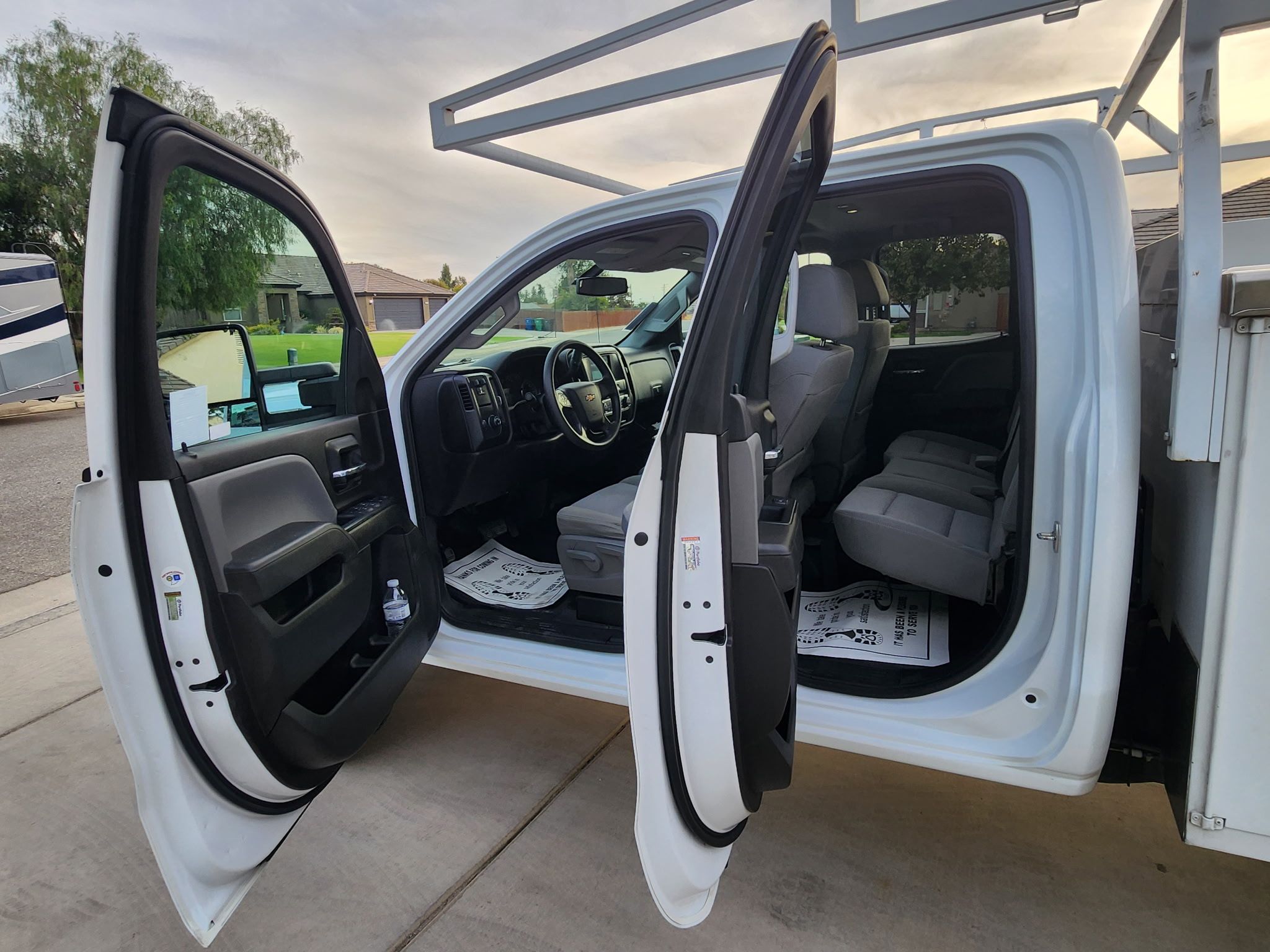 Used 2018 Chevrolet Silverado 2500 W/T w/ WT Convenience Package RWD image 5