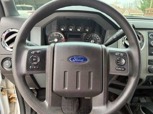 Used 2013 Ford F250 XLT image 13