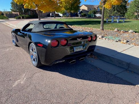 Used 2007 Chevrolet Corvette Convertible w/ Preferred Equipment Group image 4