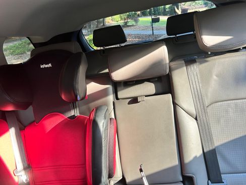 Used 2014 Hyundai Santa Fe GLS image 13