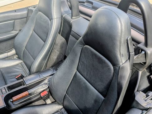 Used 2000 BMW Z3 2.5i image 9