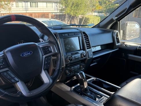 Used 2018 Ford F150 Raptor w/ Equipment Group 802A Luxury image 4