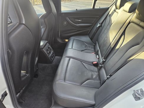 Used 2018 BMW M3 CS image 11