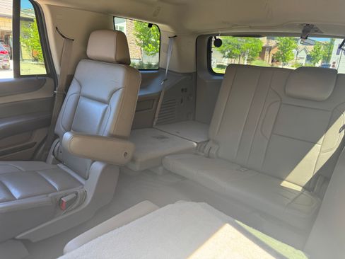 Used 2016 Chevrolet Tahoe LT AWD/4WD image 13