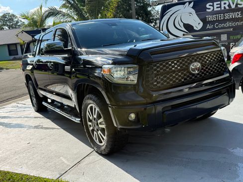 Used 2020 Toyota Tundra Platinum image 6