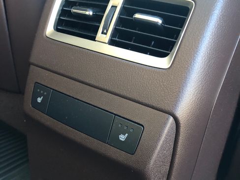 Used 2020 Lexus RX 450h AWD w/ Luxury Package image 27