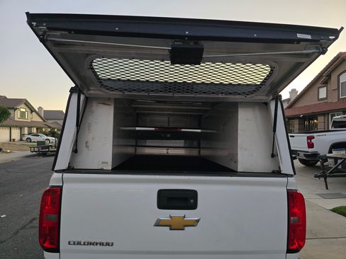 Used 2017 Chevrolet Colorado W/T w/ WT Convenience Package image 10