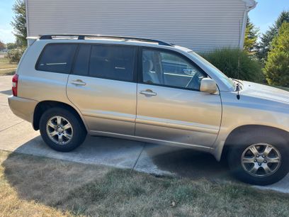 Used 2006 Toyota Highlander 2WD V6 w/ Appearance Pkg