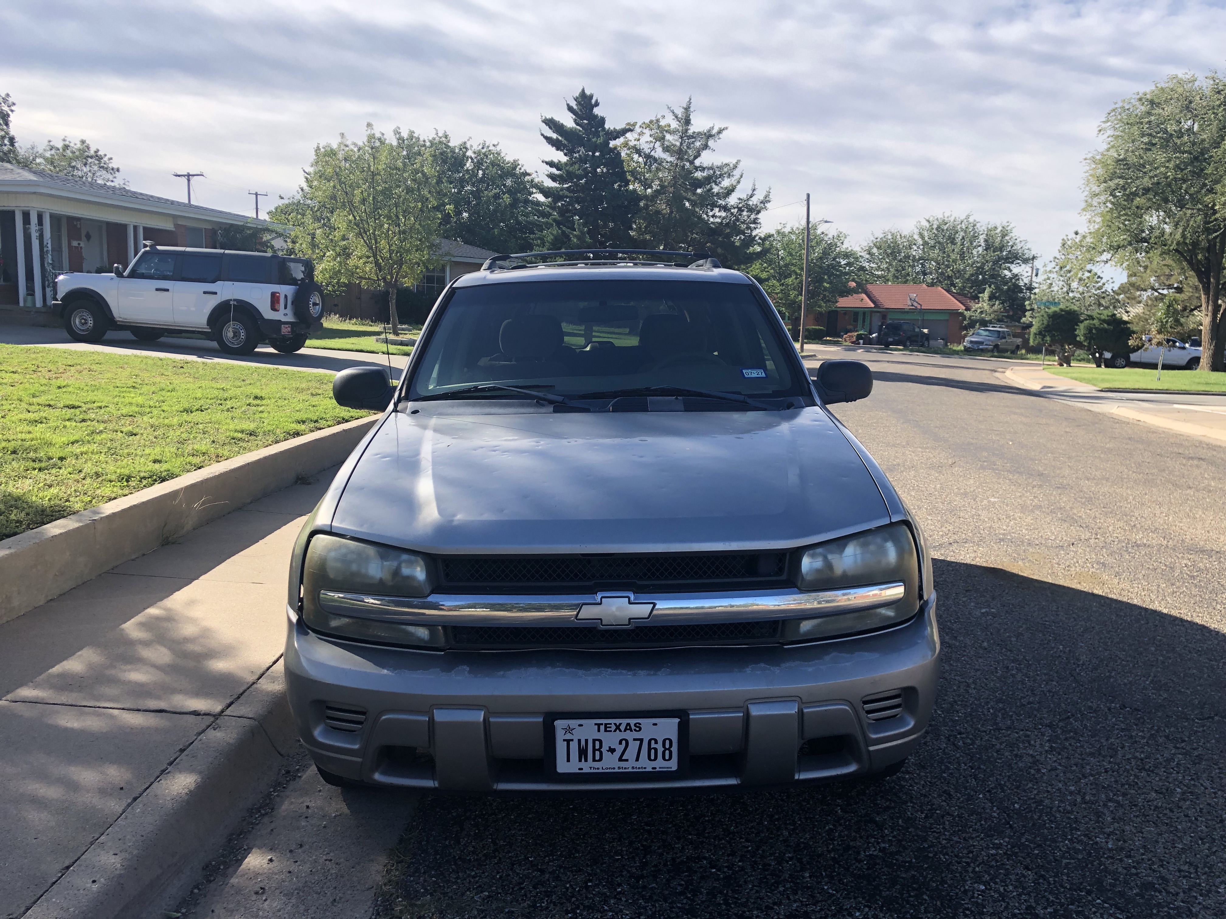 Used 2002 Chevrolet TrailBlazer LS w/ Preferred Equipment Group RWD image 2