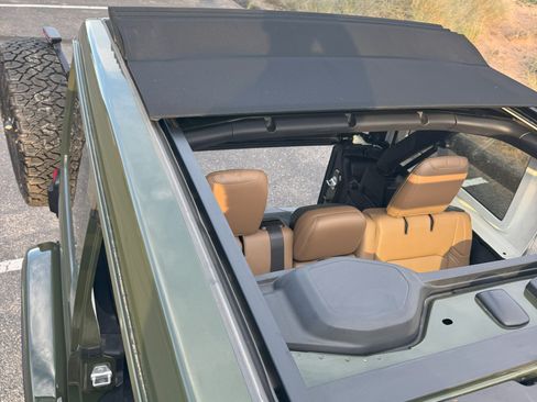 Used 2021 Jeep Wrangler Unlimited Rubicon image 11