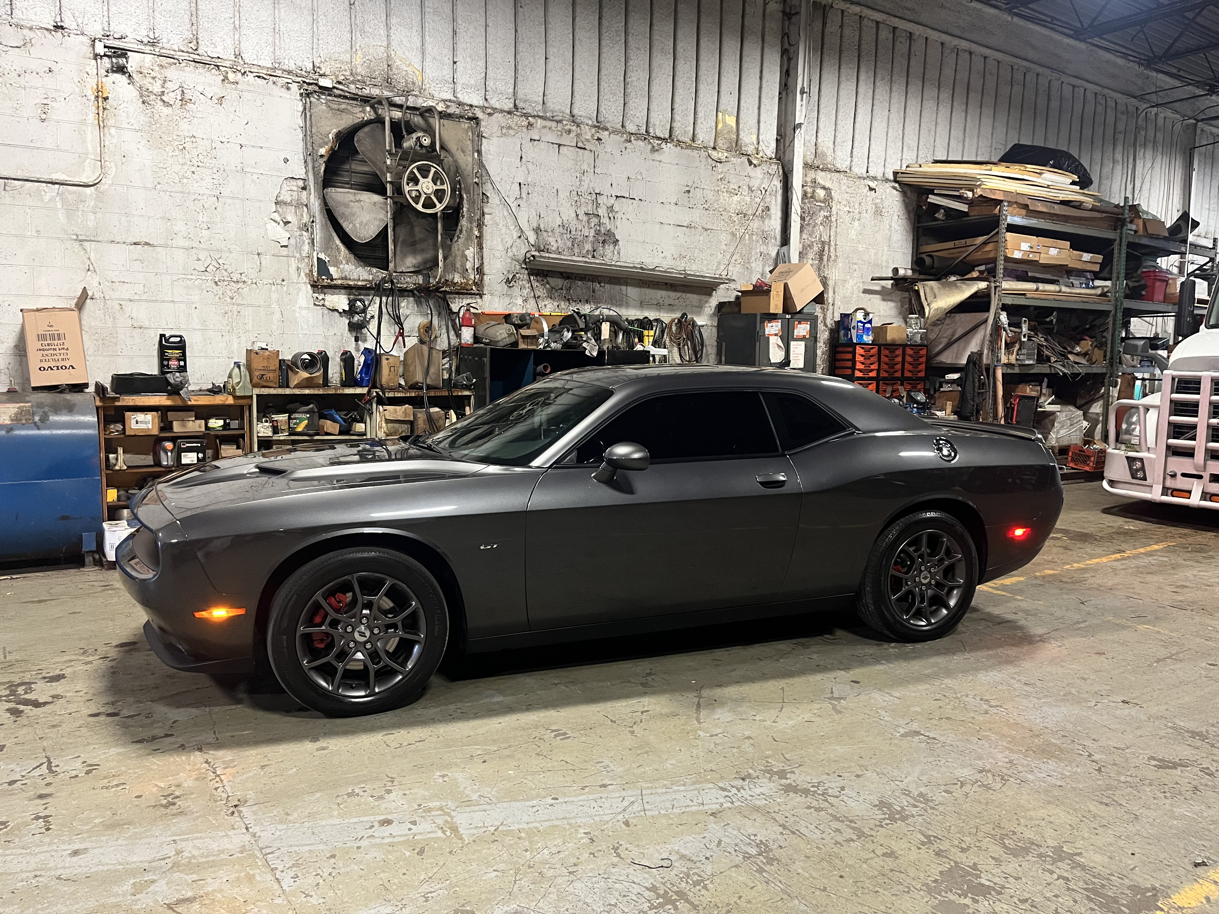 Used 2018 Dodge Challenger GT w/ GT Interior Package AWD/4WD image 1