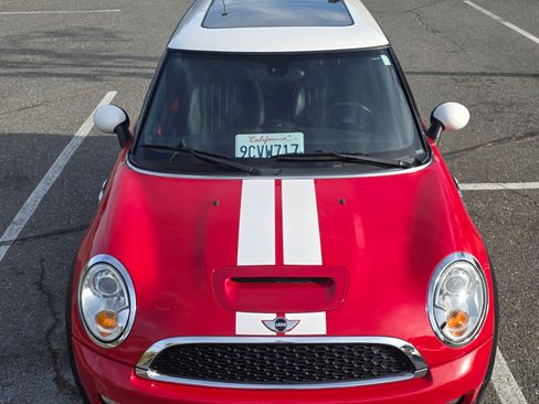 Used 2011 MINI Cooper John Cooper Works image 12
