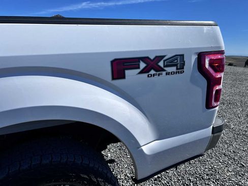 Used 2018 Ford F150 XLT w/ Equipment Group 302A Luxury AWD/4WD image 5