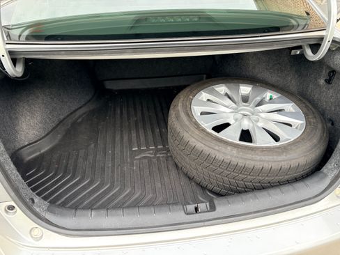 Used 2014 Honda Accord EX-L image 12