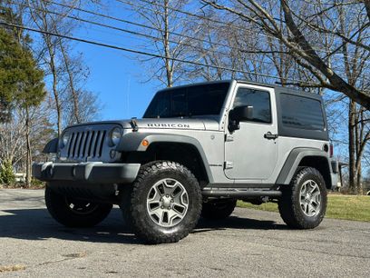 Used 2016 Jeep Wrangler Rubicon w/ Power Convenience Group