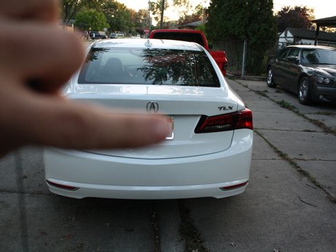 Used 2015 Acura TLX image 9