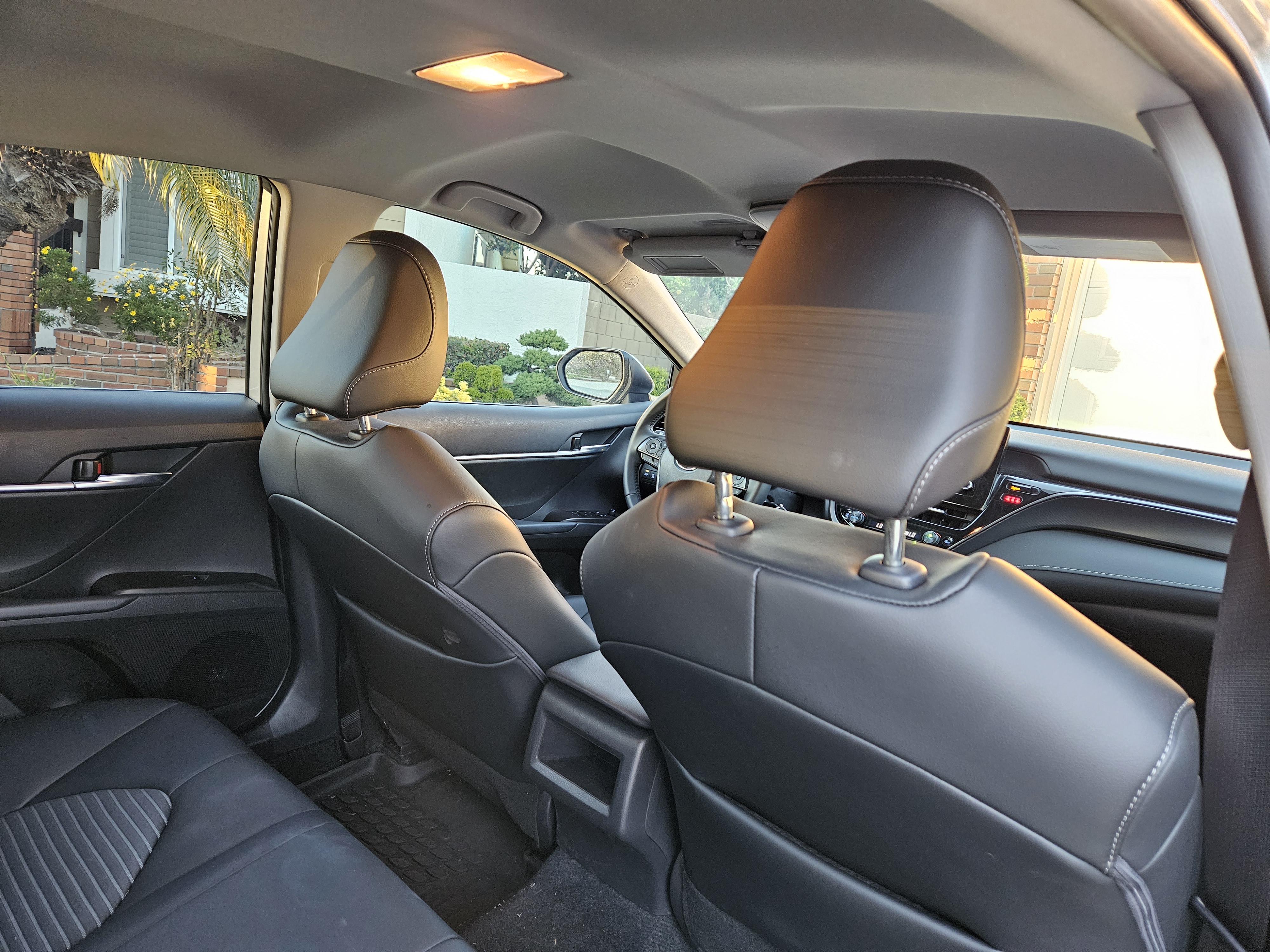 Used 2023 Toyota Camry SE FWD image 29