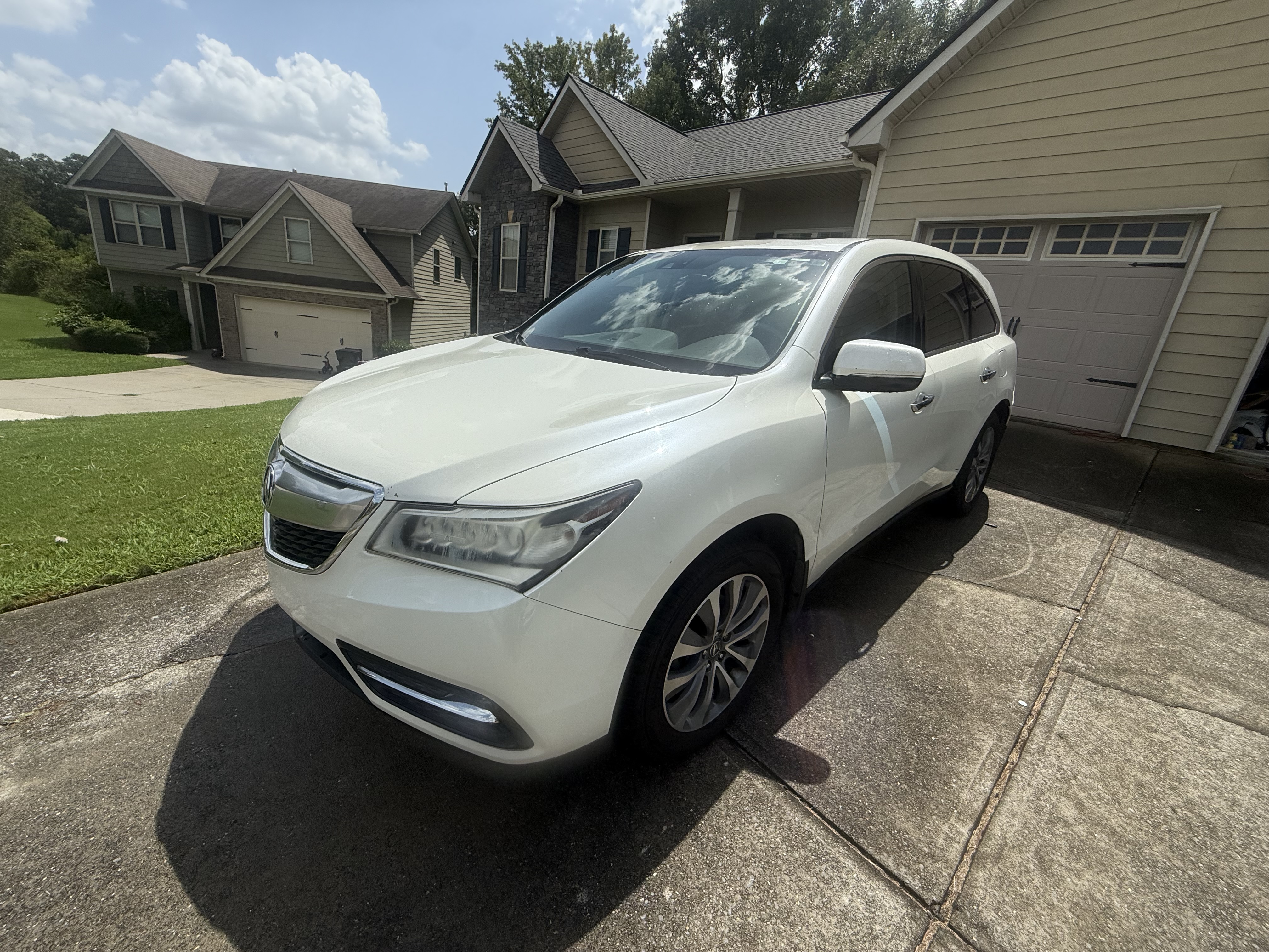 Used 2015 Acura MDX w/ Technology Package AWD/4WD image 2