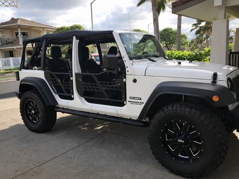 Used 2016 Jeep Wrangler Unlimited Sport w/ Quick Order Package 24S AWD/4WD image 13