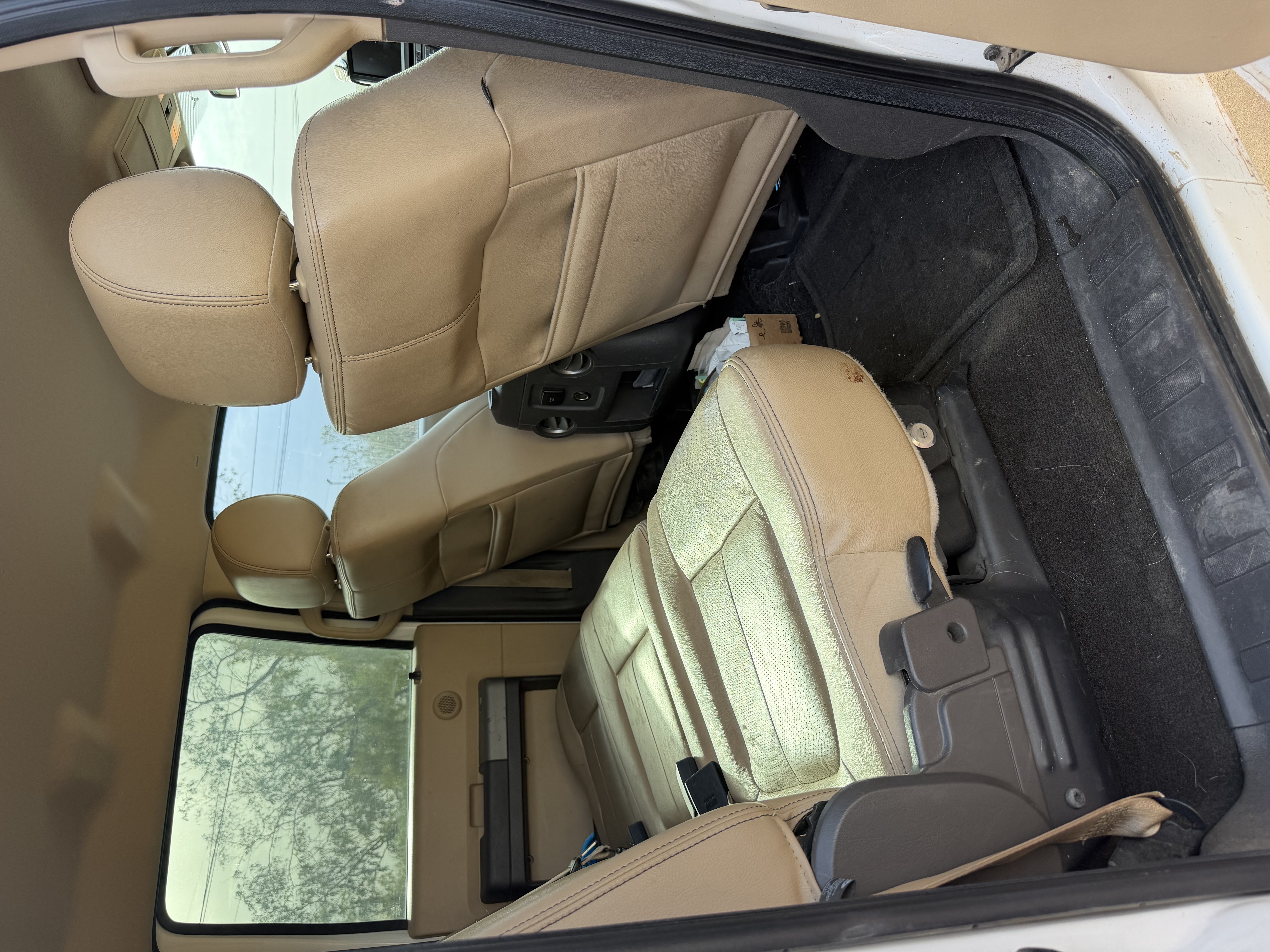 Used 2014 Ford F250 Lariat w/ Lariat Interior Package AWD/4WD image 9