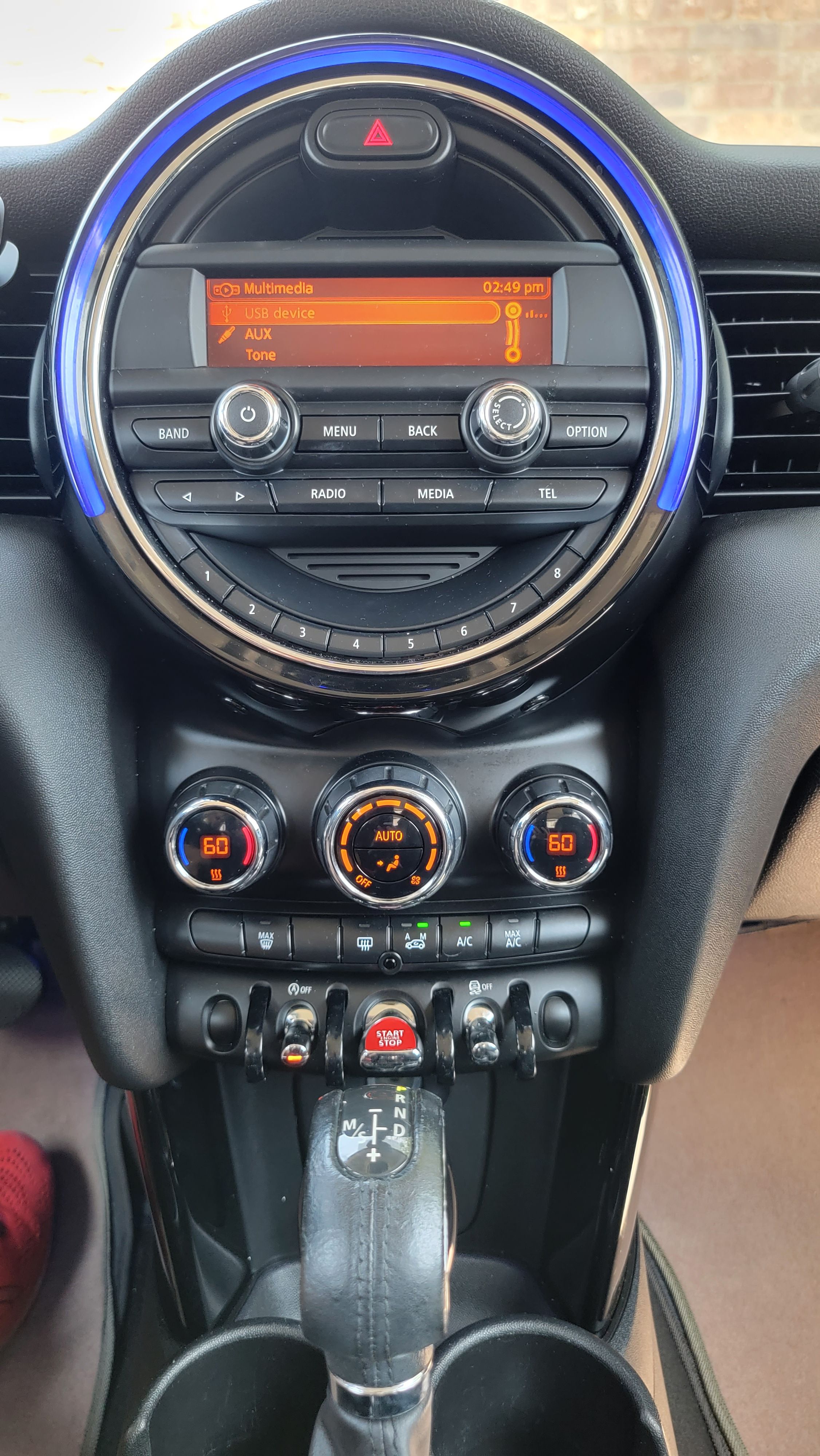 Used 2015 MINI Cooper 2-Door Hardtop FWD image 22