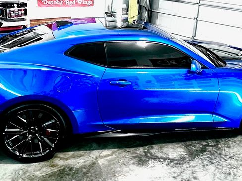 Used 2018 Chevrolet Camaro ZL1 image 6