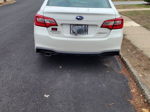 Used 2018 Subaru Legacy 2.5i Premium w/ Eyesight & BSD & Rcta & HBA image 5