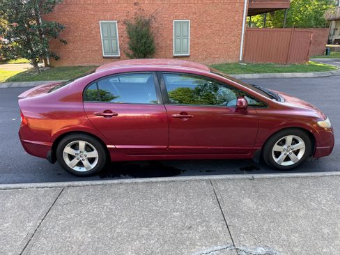 Used 2009 Honda Civic LX-S image 2
