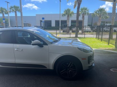 Used 2020 Porsche Macan S image 17