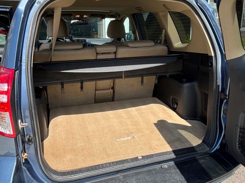 Used 2010 Toyota RAV4 Limited image 15