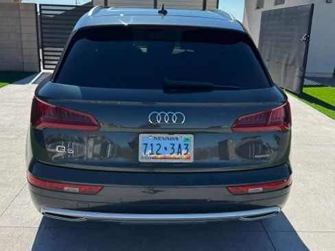 Used 2019 Audi Q5 2.0T Premium Plus w/ Premium Plus Package AWD/4WD image 5