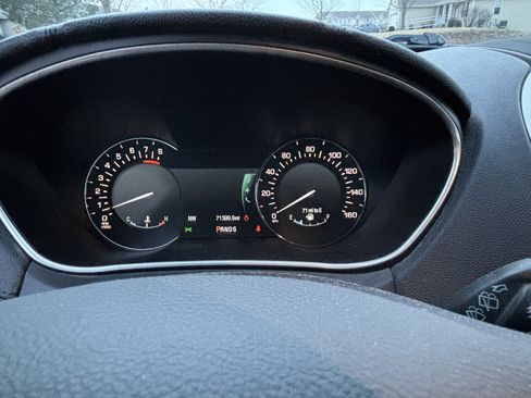 Used 2016 Lincoln MKX Reserve w/ Climate Package image 11