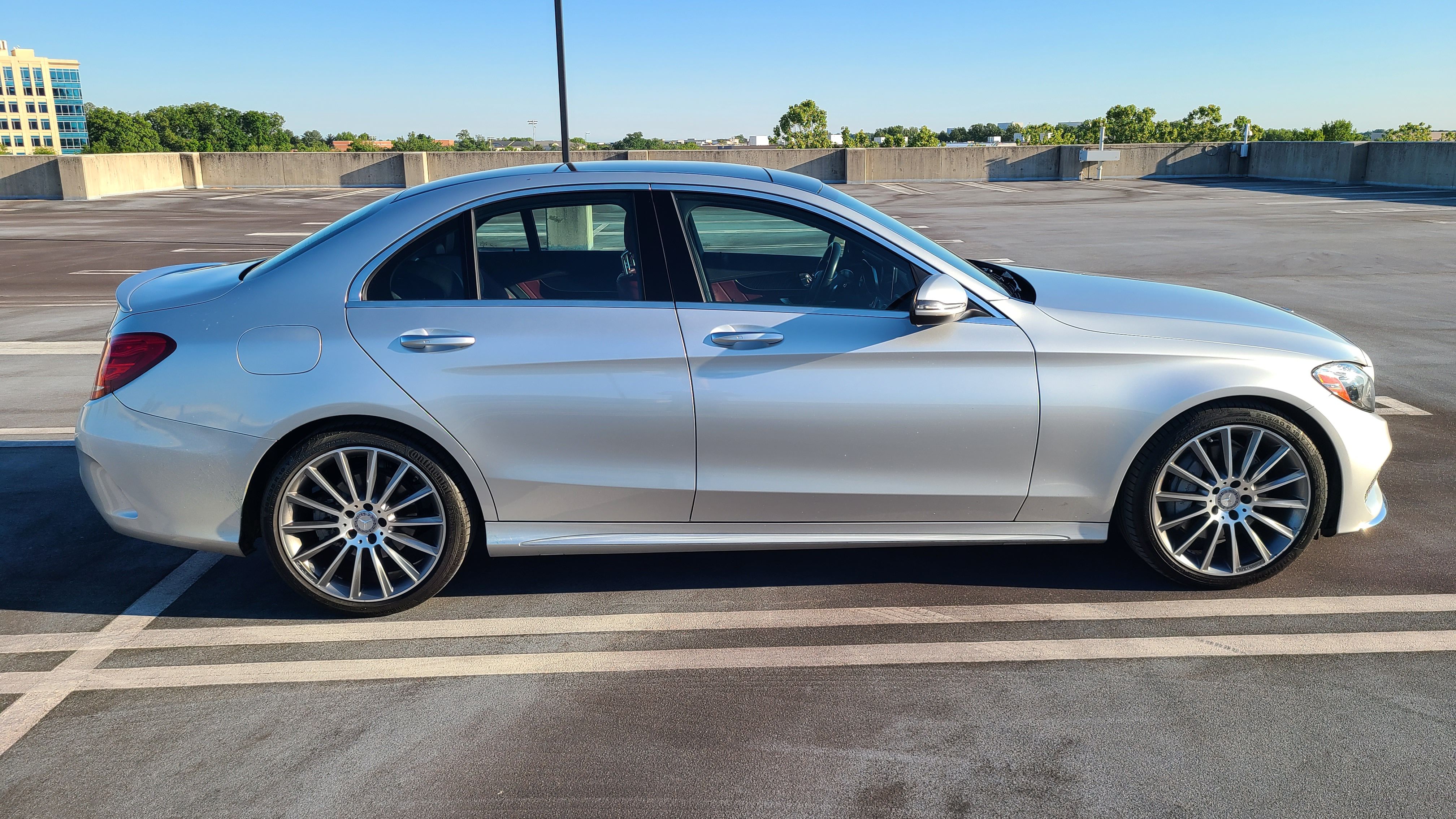 Used 2017 Mercedes-Benz C 300 Sedan image 10