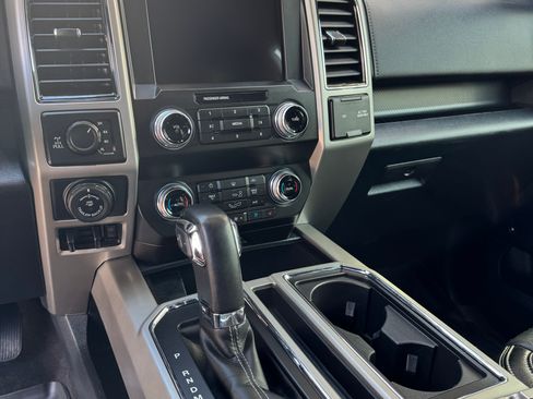 Used 2020 Ford F150 Lariat w/ Equipment Group 502A Luxury image 24