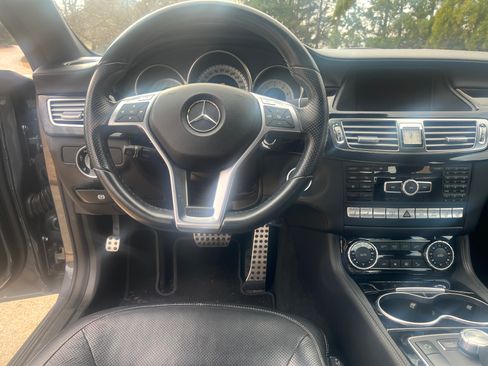 Used 2014 Mercedes-Benz CLS 550 image 8