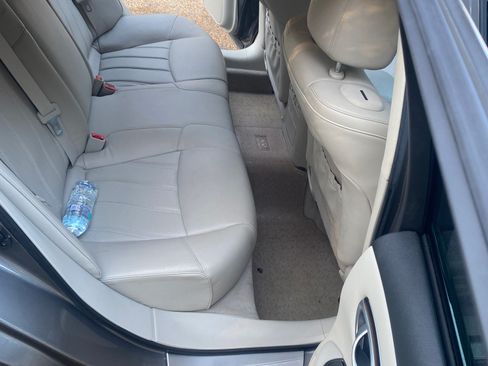 Used 2011 INFINITI M37 w/ Deluxe Touring Pkg image 14