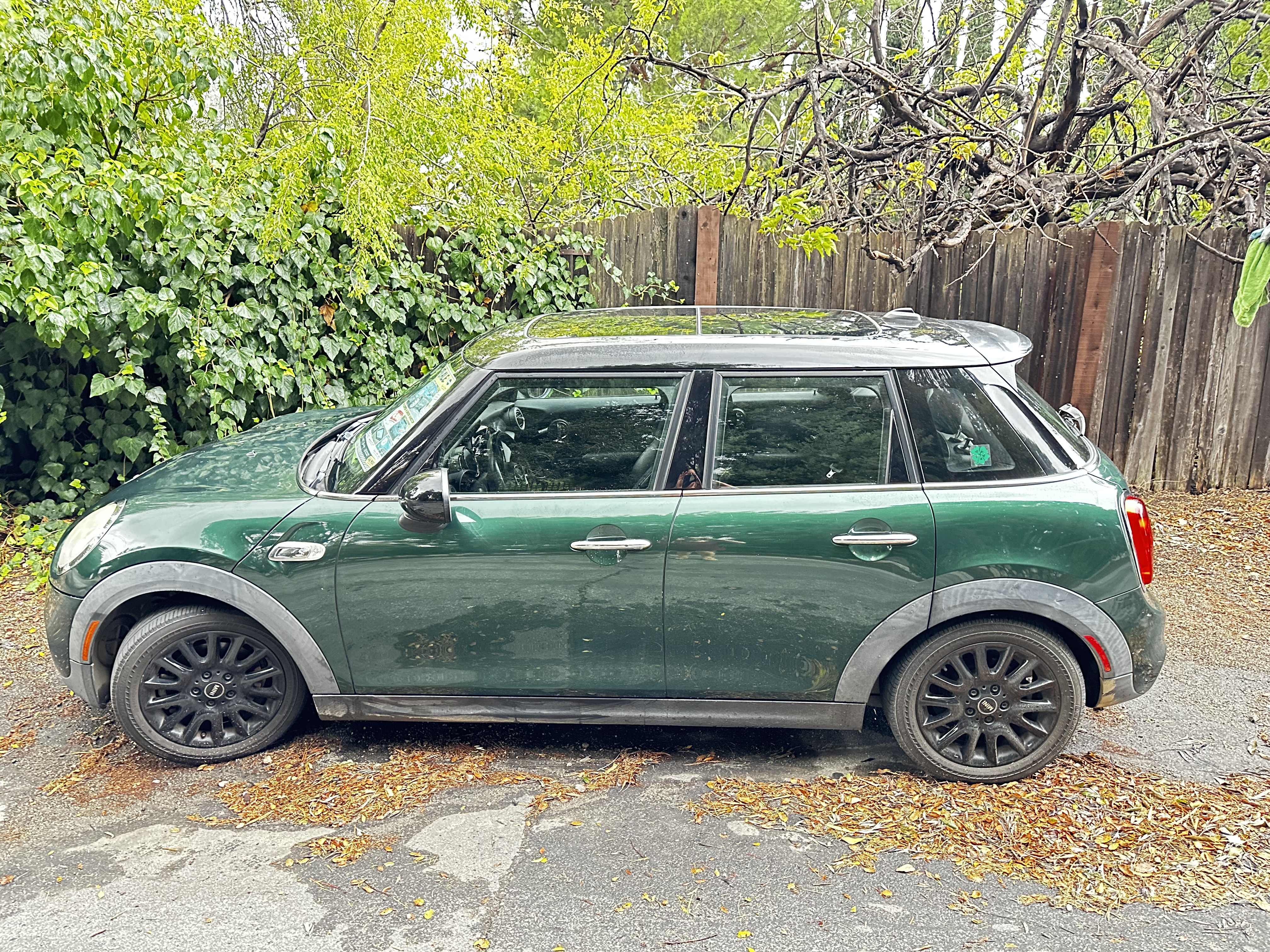 Used 2015 MINI Cooper S FWD image 2