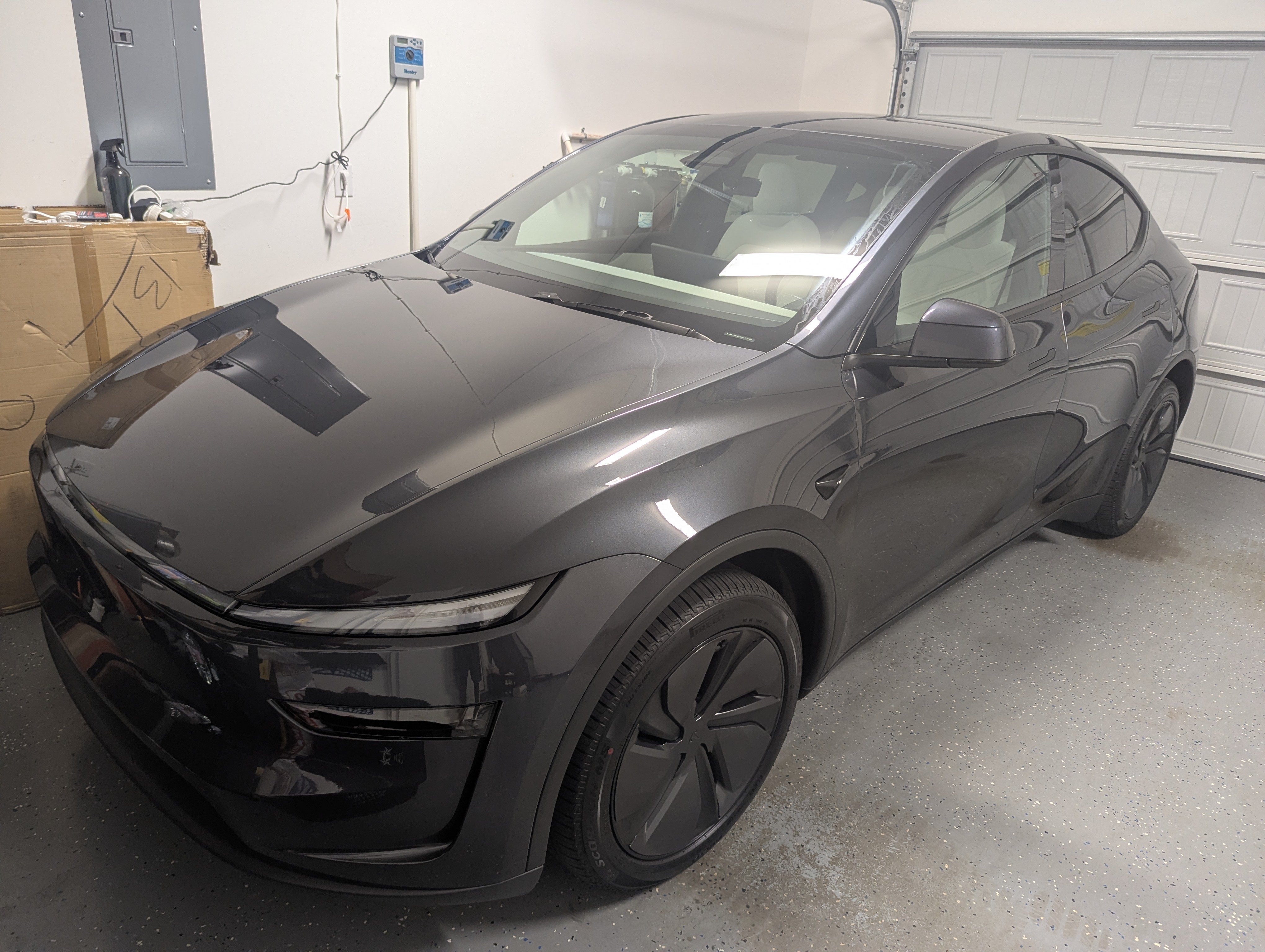 Used 2026 Tesla Model Y AWD image 1