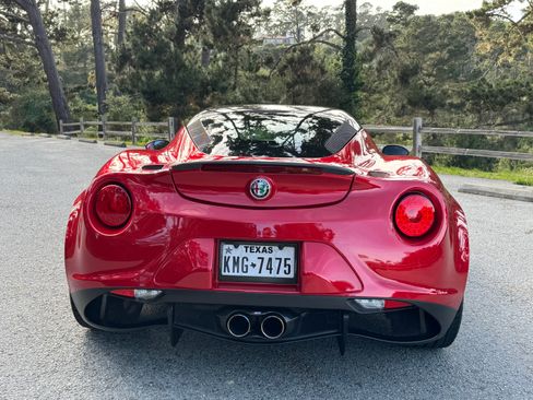 Used 2018 Alfa Romeo 4C Coupe w/ Coupe Track Package 2 image 14