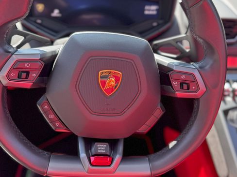 Used 2017 Lamborghini Huracan LP 580-2 image 18